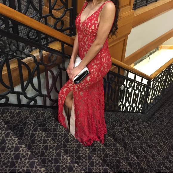 BCBGeneration Red Lace Gown, size 4 - Picture 1 of 9